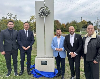 Η «Πλατεία Ιωαννίνων» εγκαινιάστηκε στον αδελφοποιημένο δήμο του Σβέρτε στη Γερμανία