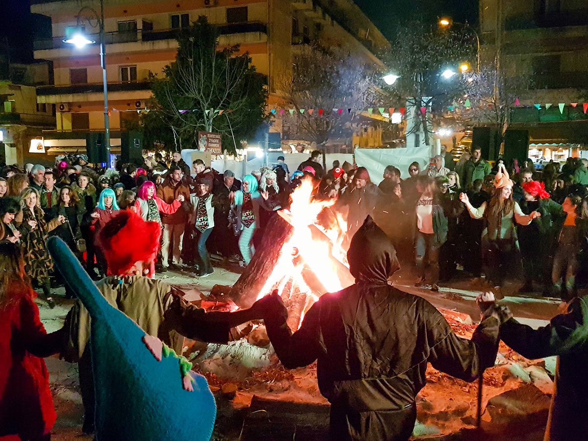 Αποκριάτικες τζαμάλες