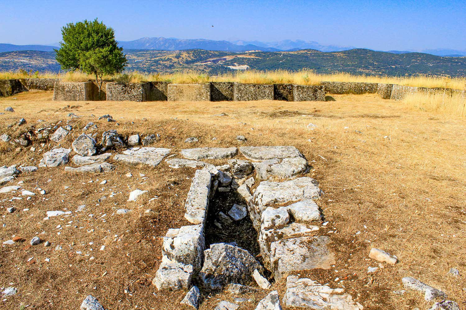 Archaeological Site "Great Gardikiou" Ioannina